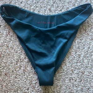 Left on Friday - Dip Bottoms